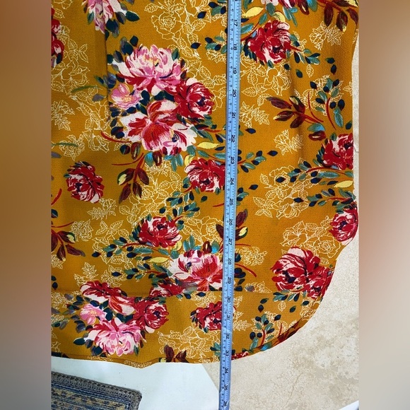 Fig and Flower Multicolor Floral Tunic size 1X - Picture 11 of 11